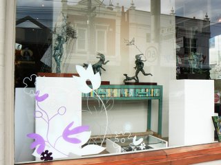 hues-gallery-window.jpg hues-gallery-window.jpg